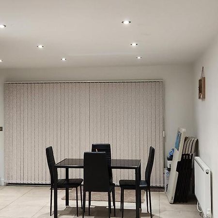 44 Beyers Close Manchester Exterior foto